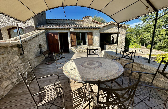 Authentique Mas en Pierre avec Maison Indépendante et Pisc — photo 5