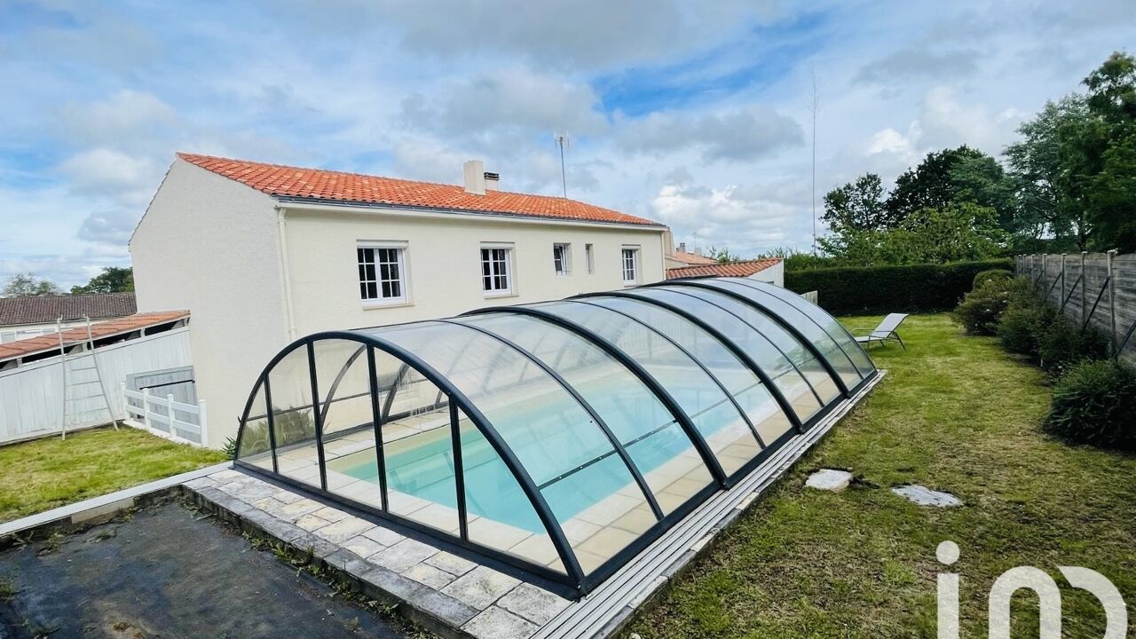 maison 6 pièces 98 m2 à vendre à Moutiers-les-Mauxfaits (85540)