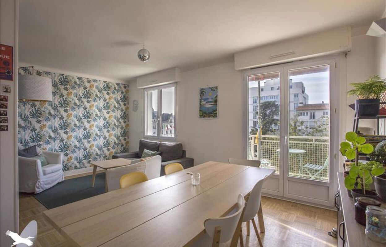 appartement 5 pièces 89 m2 à vendre à La Rochelle (17000)