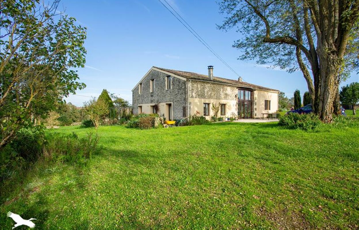 maison 6 pièces 370 m2 à vendre à Sauveterre-de-Guyenne (33540)