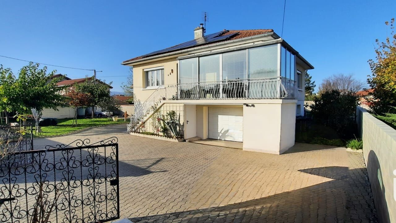 maison 6 pièces 143 m2 à vendre à Savigneux (42600)