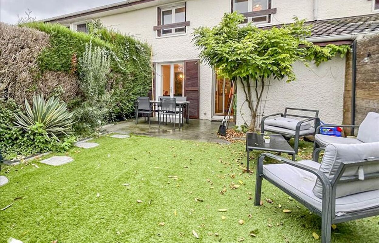 maison 4 pièces 74 m2 à vendre à Plaisir (78370)