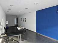 Local commercial — photo 2