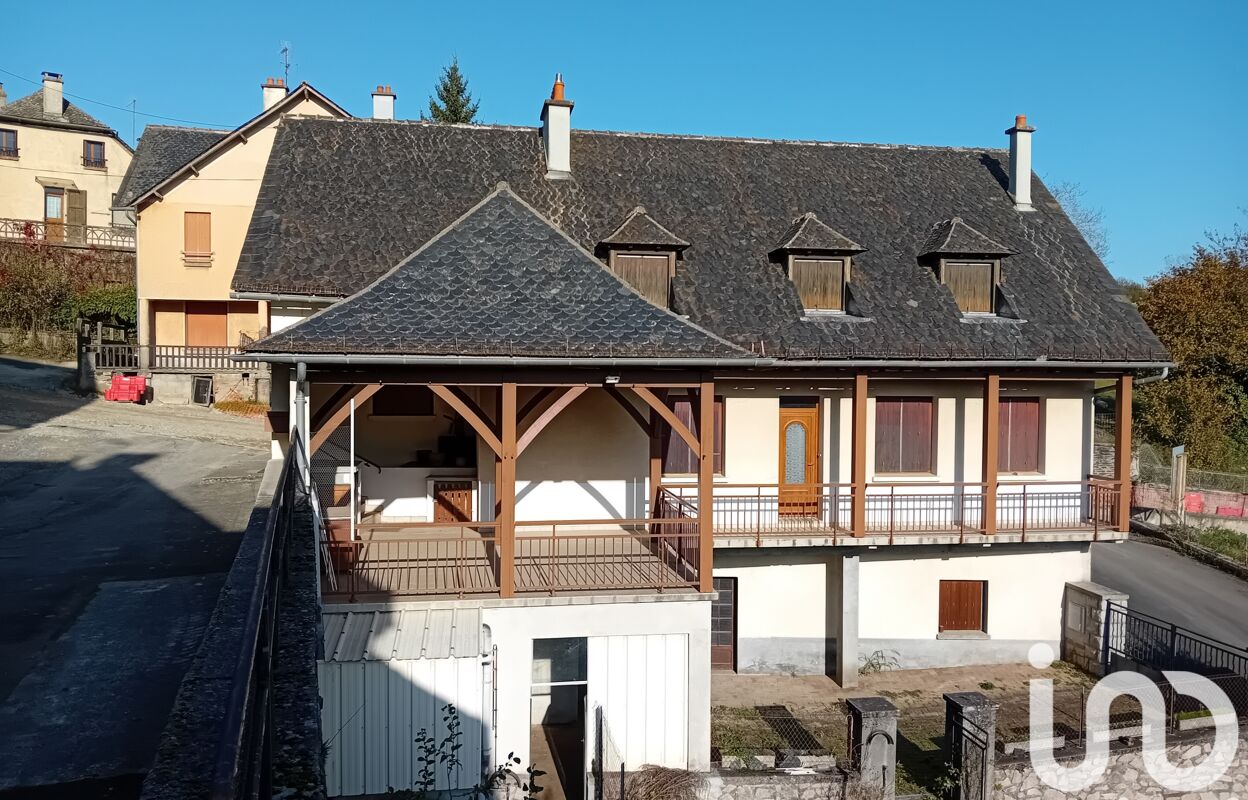 maison 5 pièces 155 m2 à vendre à Montsalvy (15120)