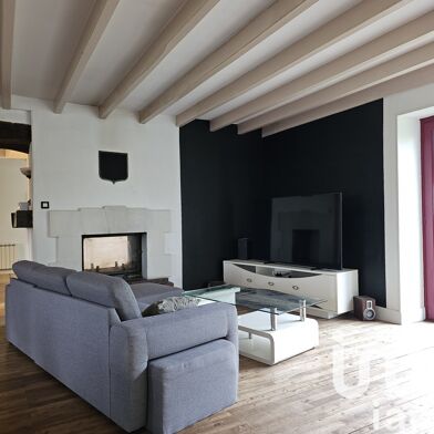 Maison 7 pièces 220 m²