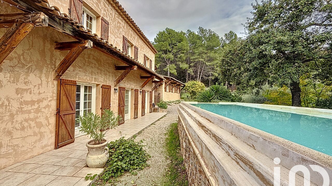 maison 10 pièces 305 m2 à vendre à Draguignan (83300)