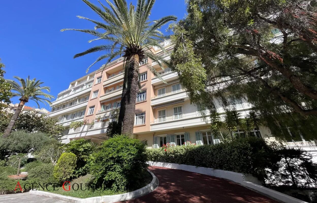 appartement 2 pièces 64 m2 à vendre à Nice (06000)