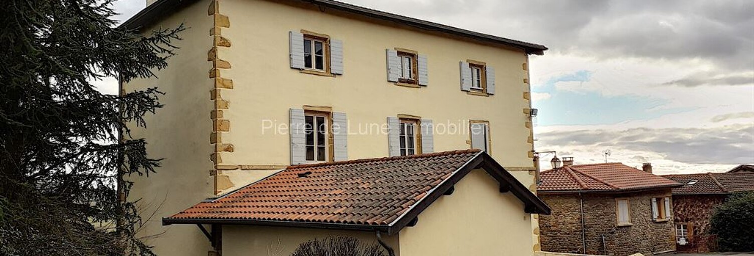 Immeuble  260 m² à vendre à Val d'Oingt (69620)