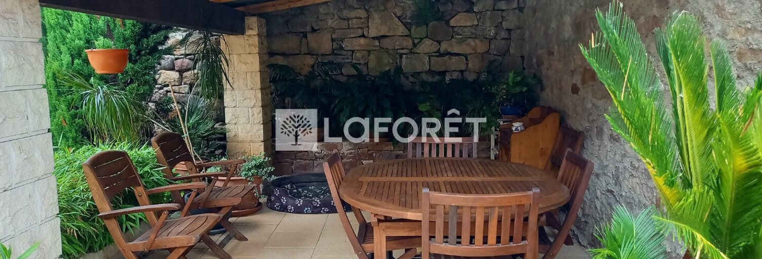 Maison 6 Pièces 180 m² à vendre à La Loubière (12740)