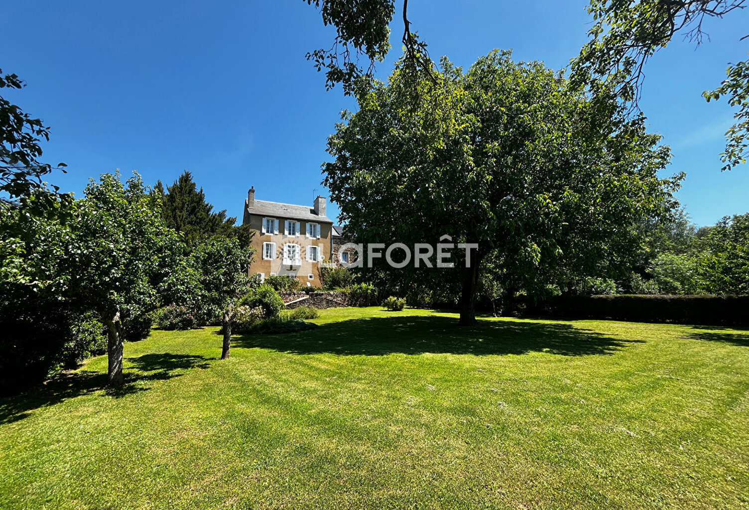 ONET LE CHATEAU - DEMEURE DE 180 M2 SUR 2000M2 — photo 1