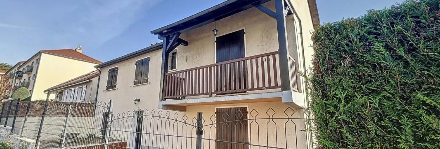 Maison 5 Pièces 106 m² à vendre à Saint-Yorre (03270)