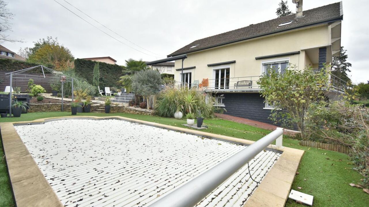 maison 6 pièces 210 m2 à vendre à Meximieux (01800)