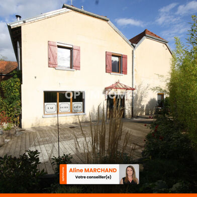 Maison 11 pièces 210000 €