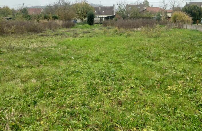 terrain constructible  non viabiliser 2596m² Noyon — photo 3