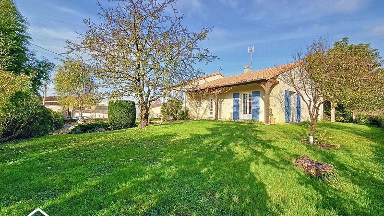 maison 6 pièces 118 m2 à vendre à Sainte-Verge (79100)