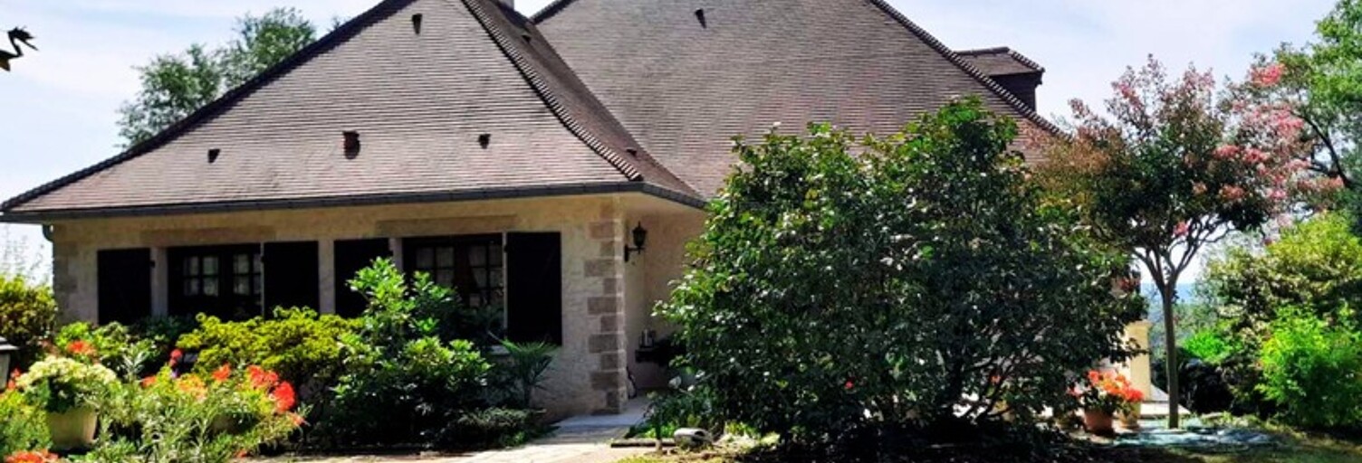 Maison 10 Pièces 262 m² à vendre à Sioniac (19120)