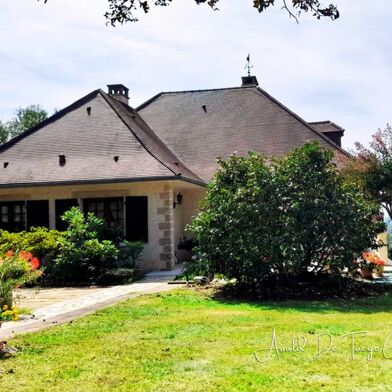 Maison 10 pièces 325000 €