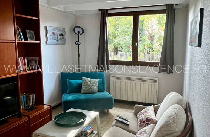 PETITE MAISON EN CENTRE VILLE AU CALME — photo 3