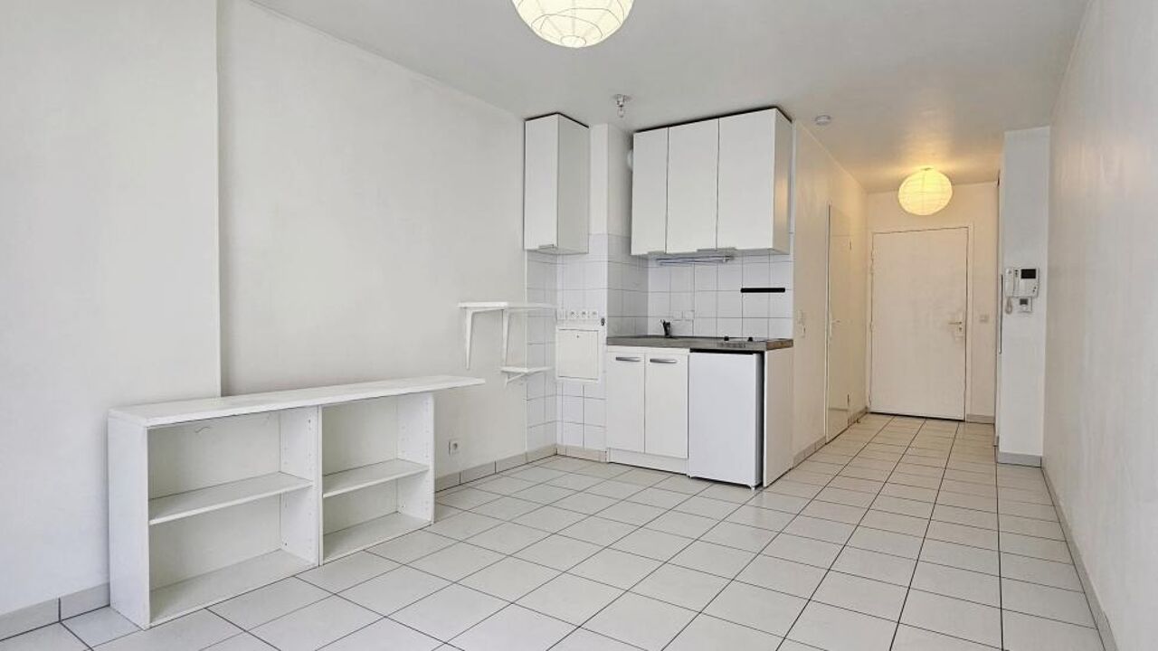 appartement 1 pièces 25 m2 à louer à Paris 18 (75018)