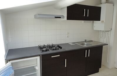 location appartement 525 € CC /mois à proximité de Les Martres-de-Veyre (63730)