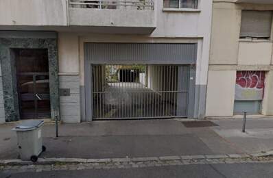 Parking — photo du bien