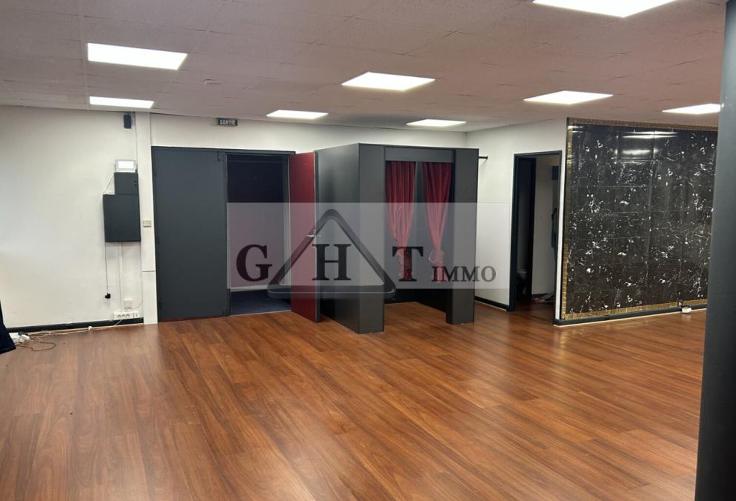 Bureaux 130 M2  a louer a Argenteuil — photo 1