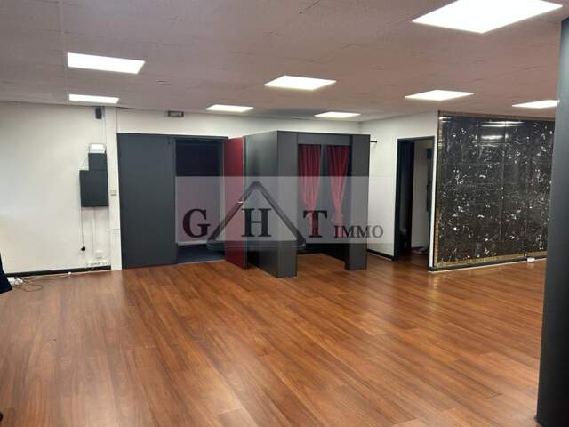 Bureaux 130 M2  a louer a Argenteuil — photo du bien