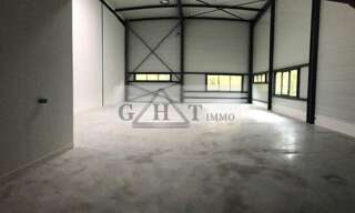 Local industriel  278 m² à louer à Bussy-Saint-Georges (77600)