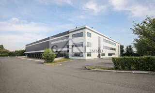 Local industriel  6897 m² à louer à Chilly-Mazarin (91380)