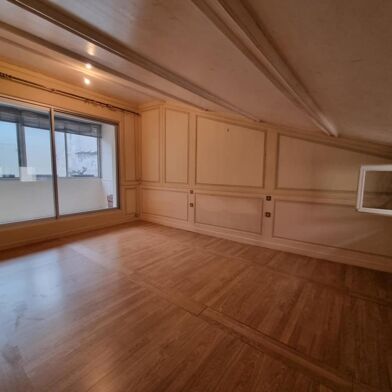 Appartement 3 pièces 322000 €