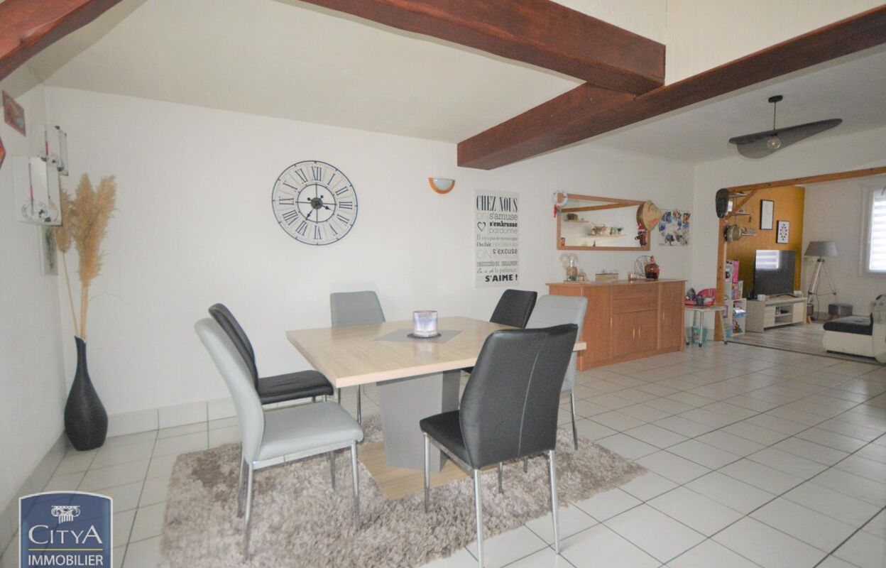 maison 5 pièces 108 m2 à vendre à Cholet (49300)