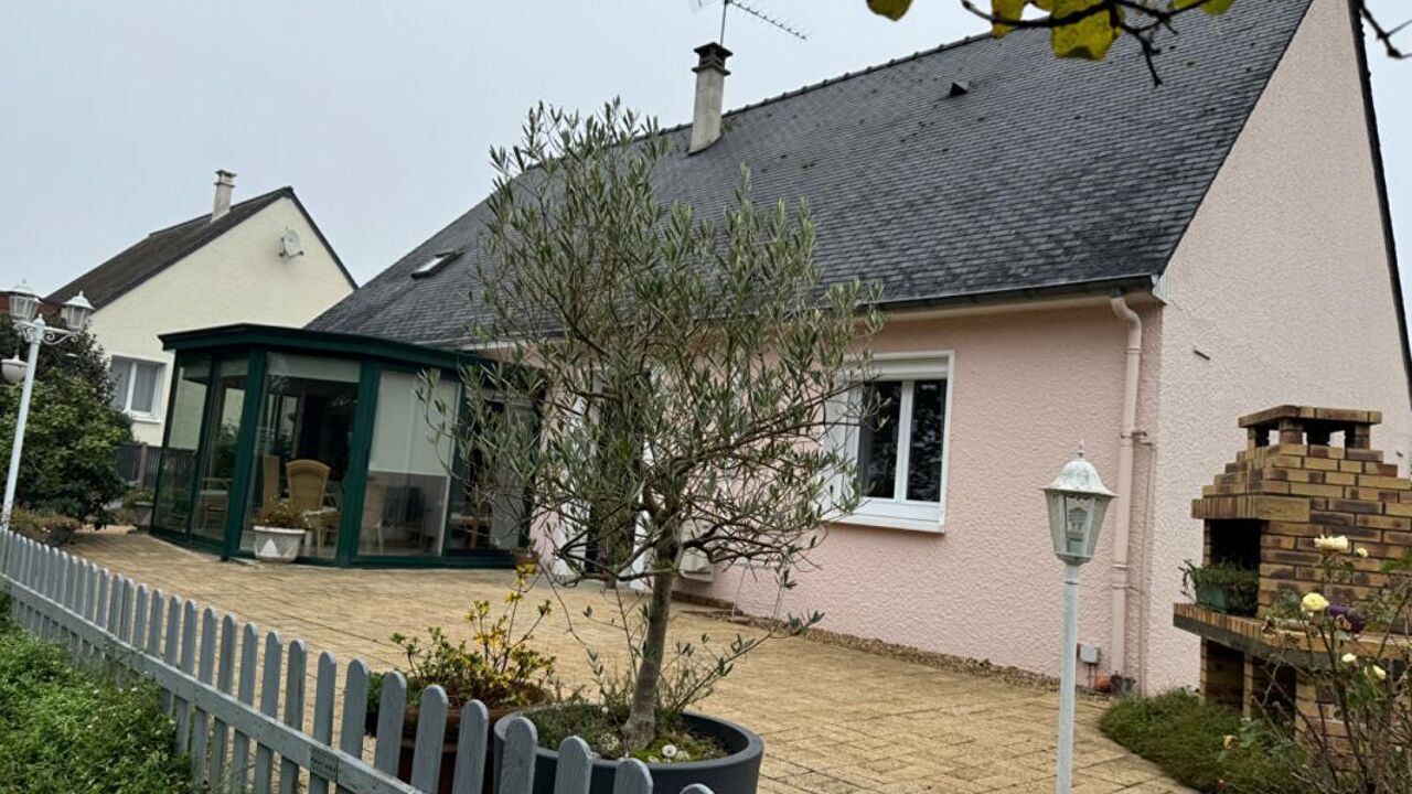 maison 6 pièces 99 m2 à vendre à Sablé-sur-Sarthe (72300)