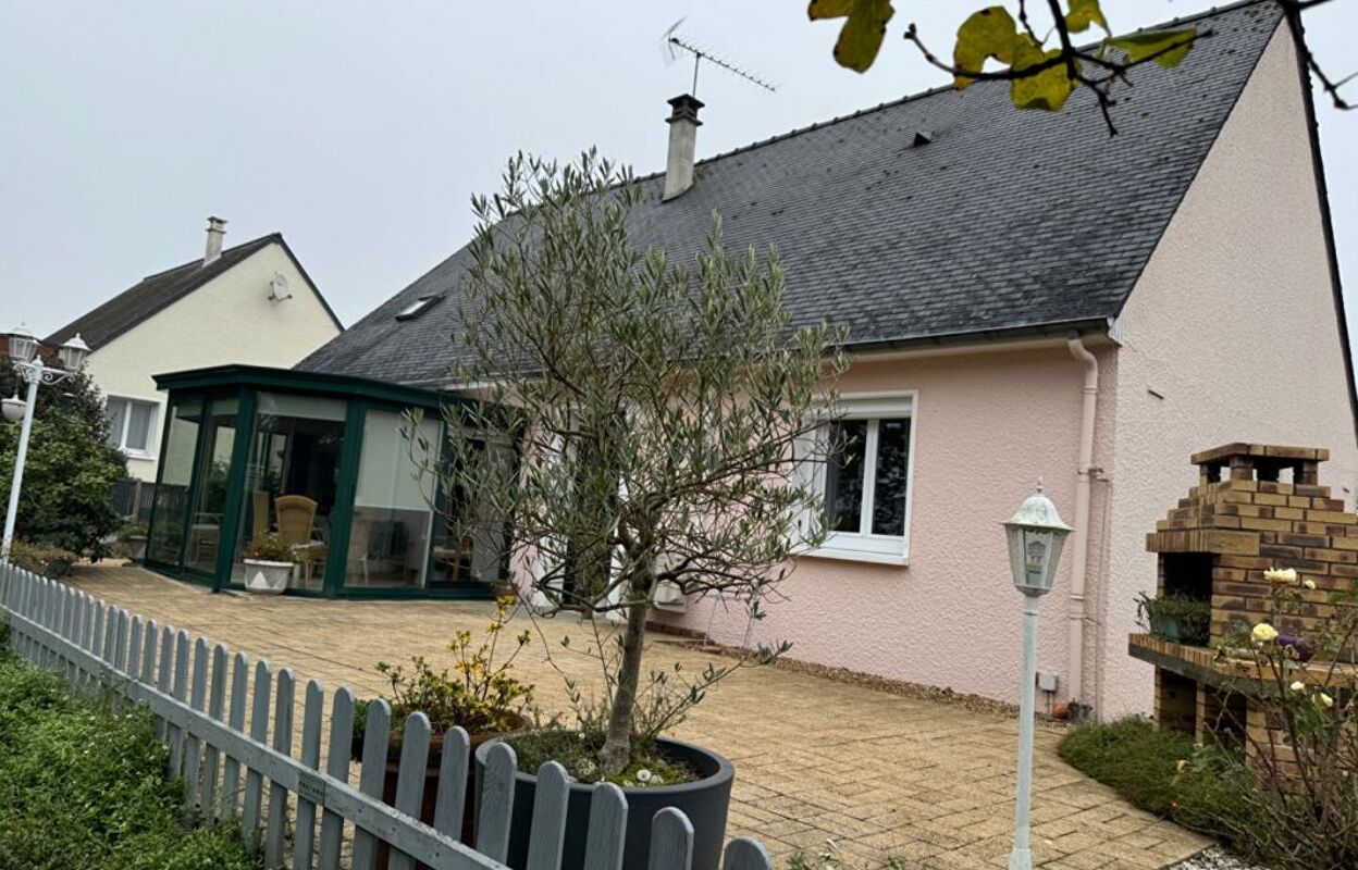 maison 6 pièces 99 m2 à vendre à Sablé-sur-Sarthe (72300)