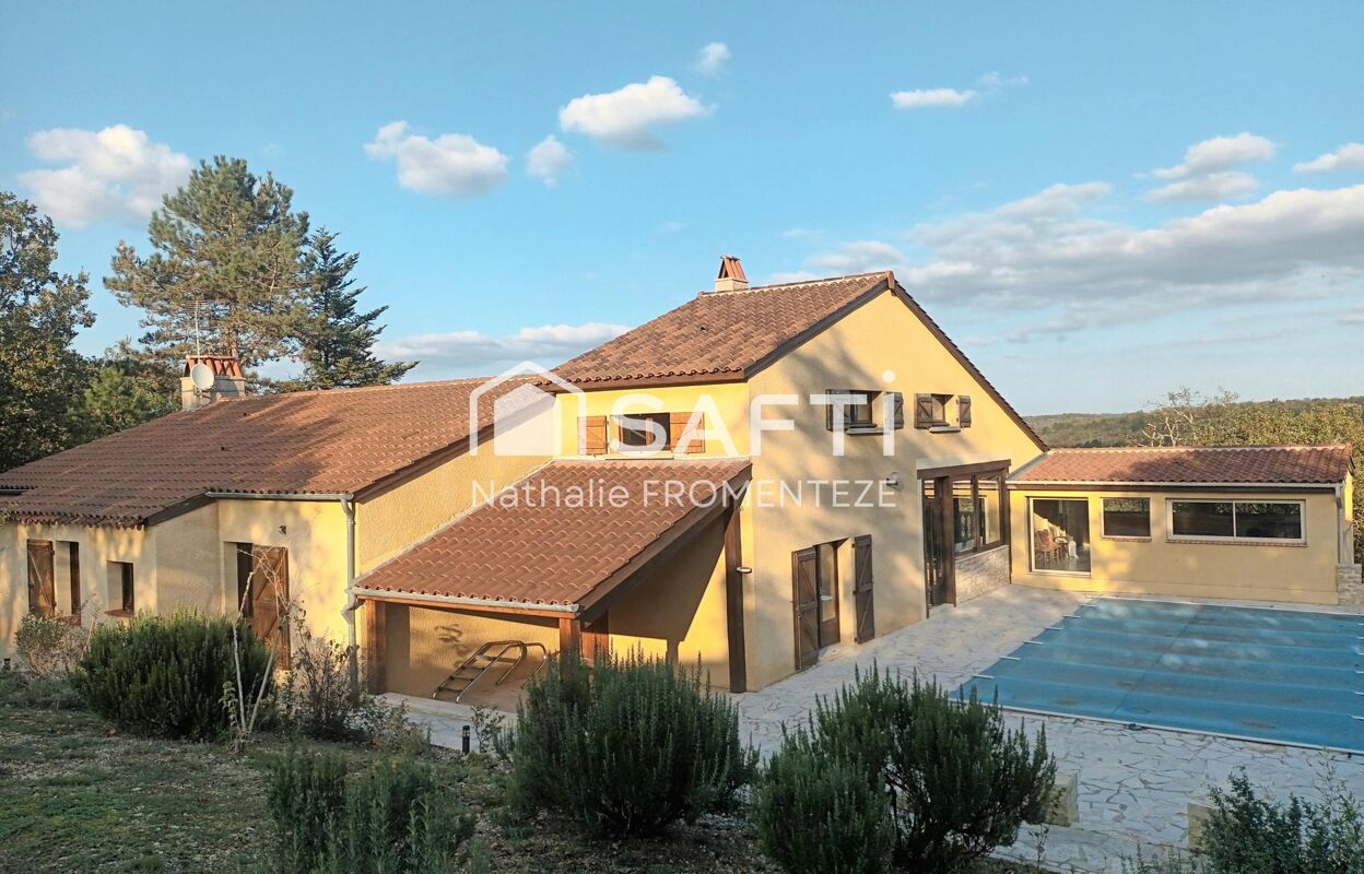 maison 8 pièces 216 m2 à vendre à Cahors (46000)