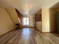 IMMEUBLE LEUGNY - 2 LOTS + DEPENDANCE — photo 3