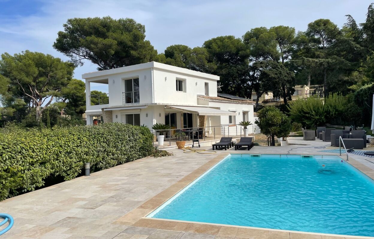 maison 7 pièces 167 m2 à vendre à Six-Fours-les-Plages (83140)