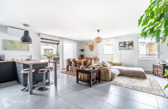Exclusivité ! Appartement en attique au dernier étage avec garage double — photo 4
