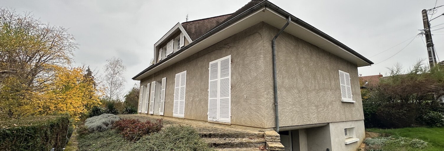 Maison 6 Pièces 115 m² à vendre à Marcigny (71110)
