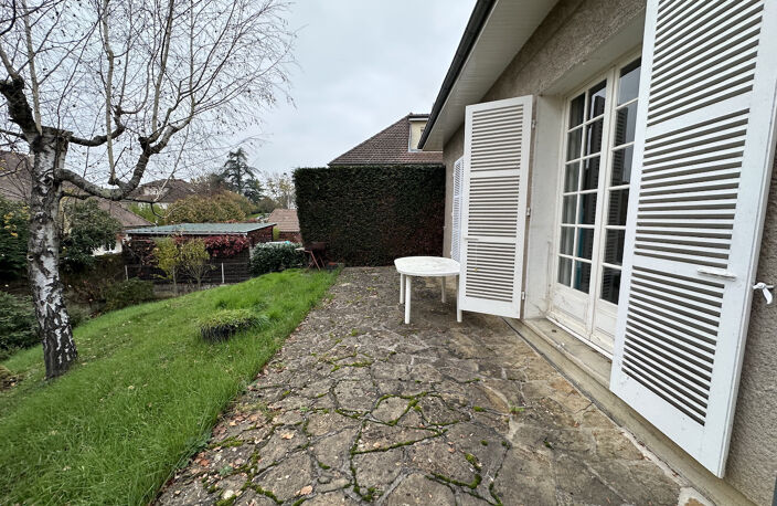 Villa sur sous sol, construction traditionnelle de 1973.Proc — photo 3