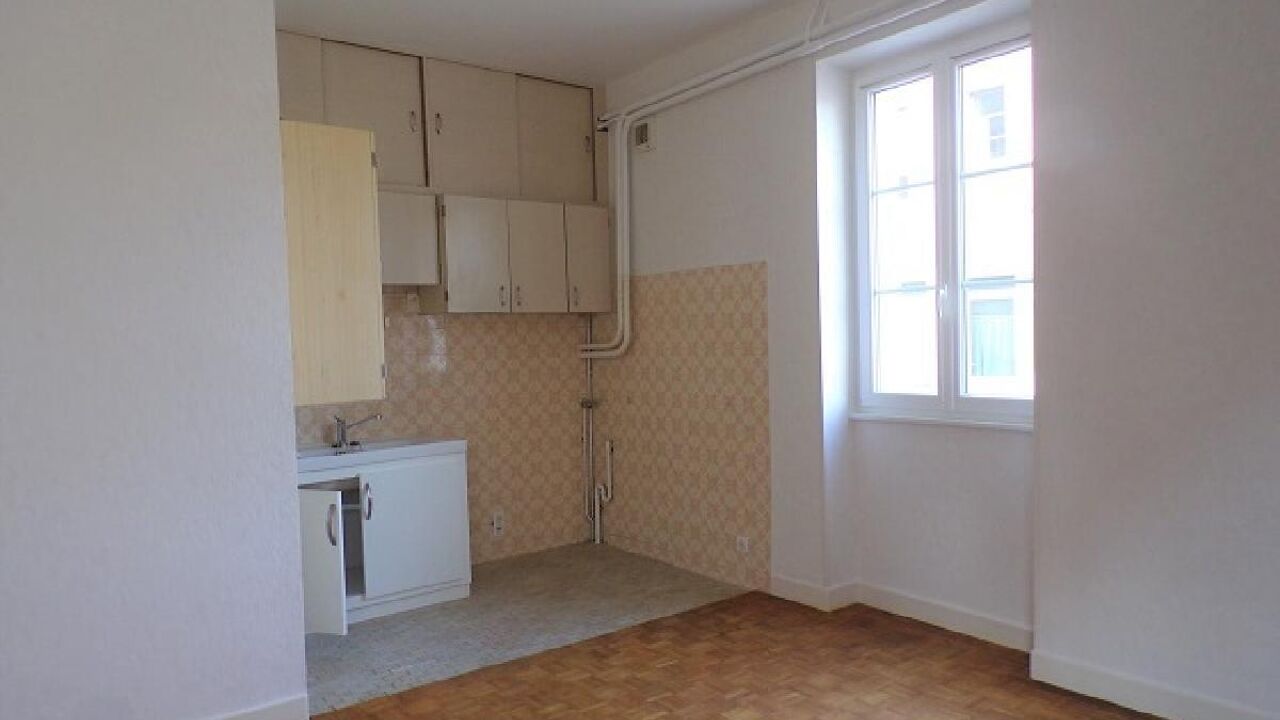 appartement 2 pièces 44 m2 à louer à Salornay-sur-Guye (71250)