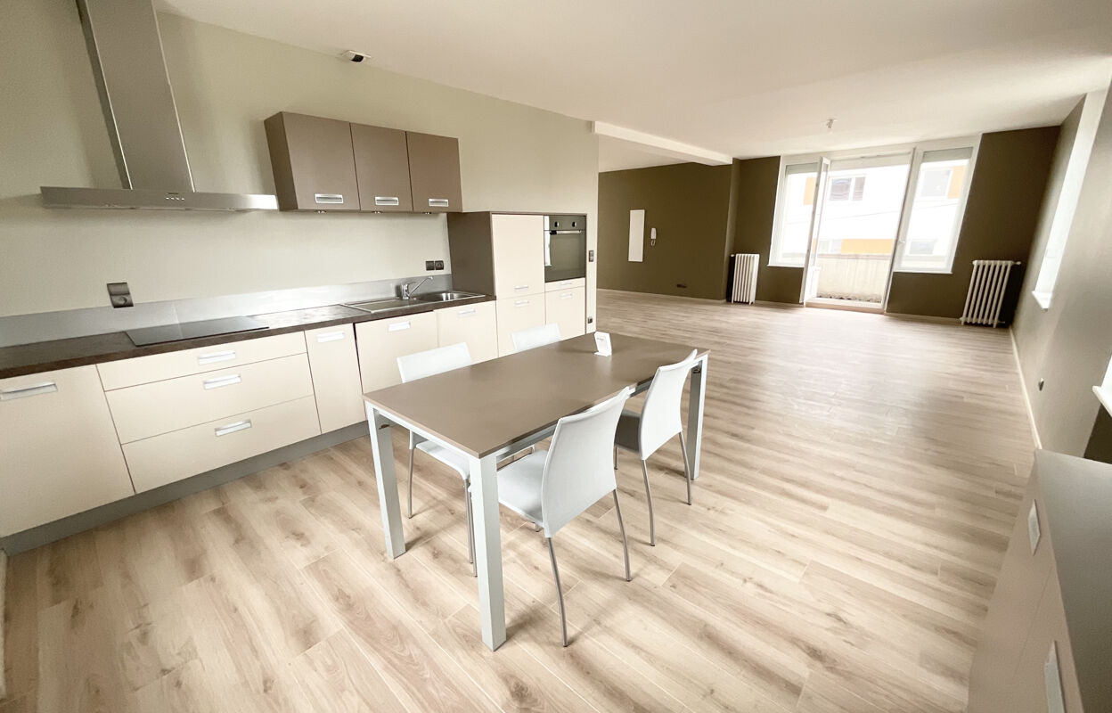 appartement 4 pièces 123 m2 à vendre à Pontarlier (25300)