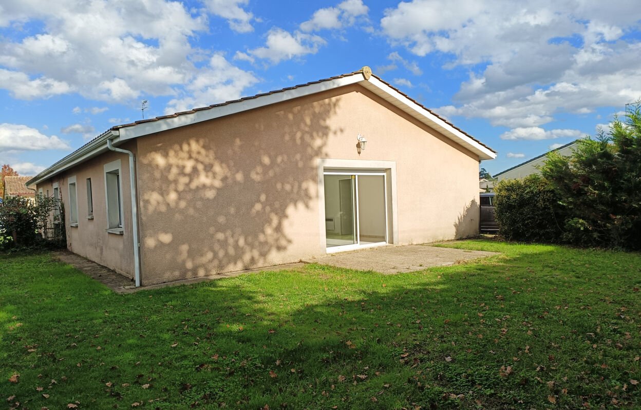 maison 3 pièces 77 m2 à louer à Saint-Loubès (33450)