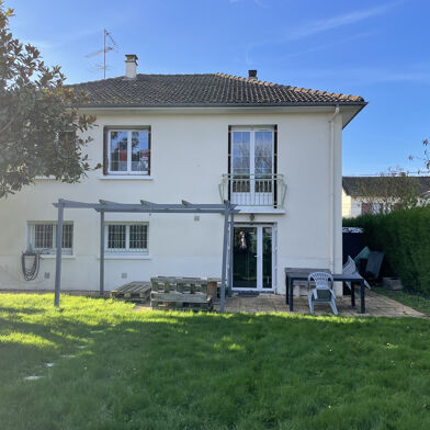 Maison 6 pièces 143 m²