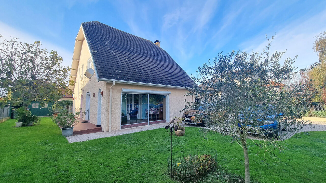 maison 5 pièces 117 m2 à vendre à Orleix (65800)