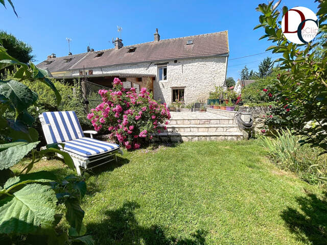 À vendre   Maison ancienne pleine de charme, au coeur d'un v — photo du bien