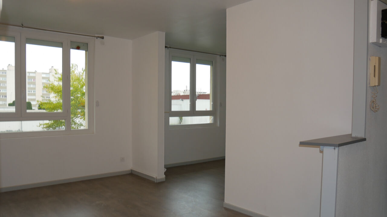 appartement 4 pièces 65 m2 à louer à Corbas (69960)