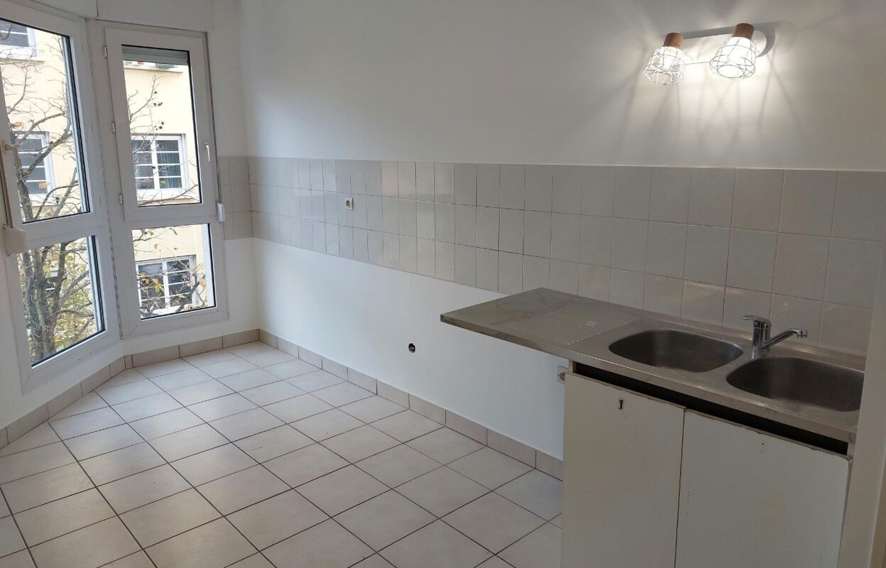 appartement 4 pièces 102 m2 à louer à Lyon 3 (69003)