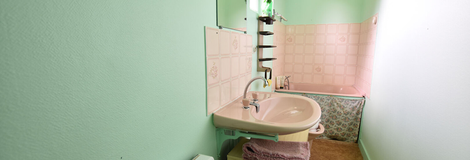 Maison 6 Pièces 116 m² à vendre à Bert (03130)