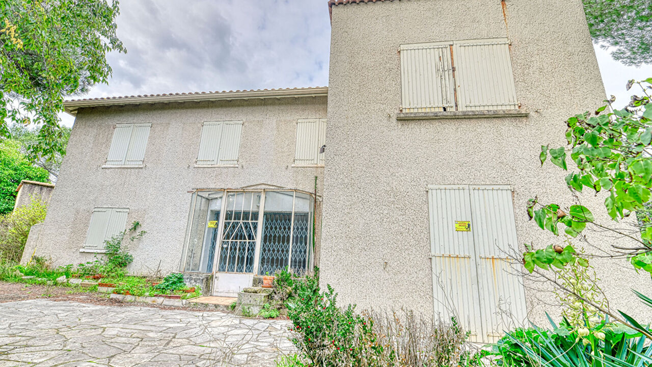 maison 9 pièces 182 m2 à vendre à Nîmes (30900)