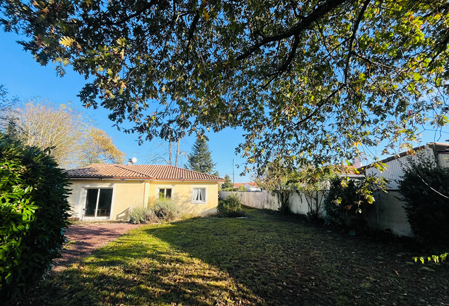 Maison  Villenave d'Ornon CHAMBERY - 4 pièce(s) - 130 m2 1018... — photo 1